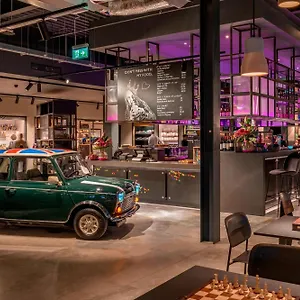 **** Hotel Moxy London Heathrow Airport United Kingdom