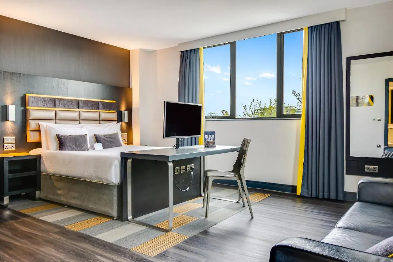 **** Aparthotel Roomzzz Nottingham City United Kingdom